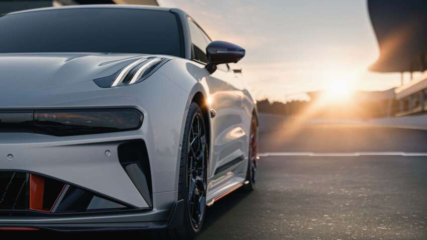 Zeekr 001 FR – pesaing Tesla Model S Plaid dari Geely, 1,265 PS dari 4 motor elektrik, 0-100km/j  2.37 saat! 1664860