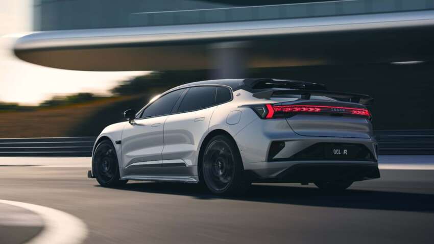 Zeekr 001 FR – pesaing Tesla Model S Plaid dari Geely, 1,265 PS dari 4 motor elektrik, 0-100km/j  2.37 saat! 1664863