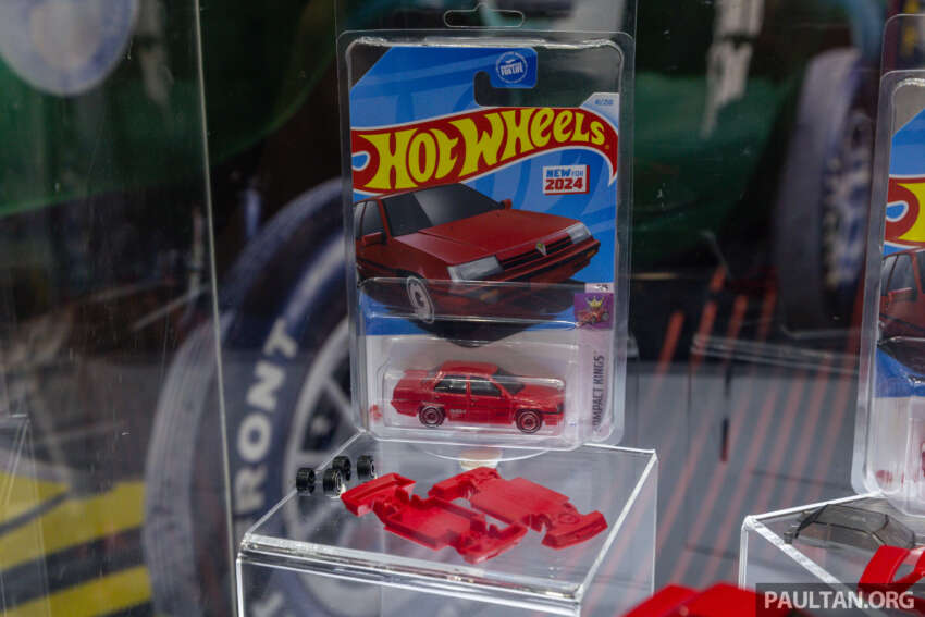 Hot Wheels Proton Saga 1:64 diecast now on sale in Malaysia – already being resold for up to RM250 online 1676319