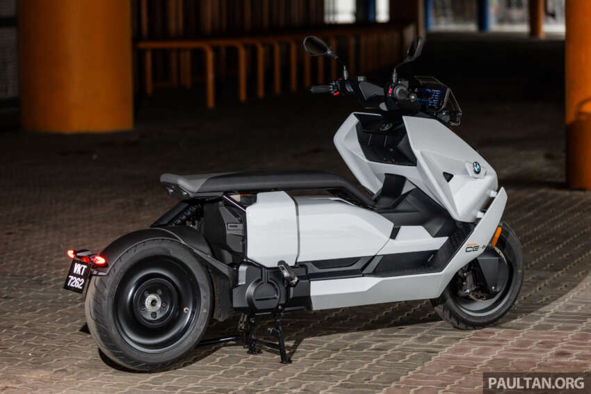 REVIEW: BMW Motorrad CE 04 – riding the electric skateboard, priced at RM59,500 in Malaysia 1682240