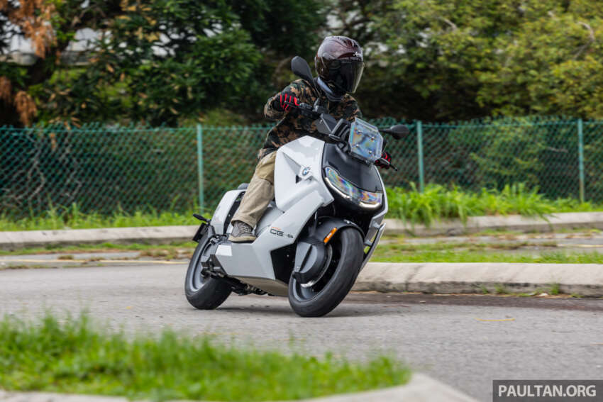 REVIEW: BMW Motorrad CE 04 – riding the electric skateboard, priced at RM59,500 in Malaysia 1682324