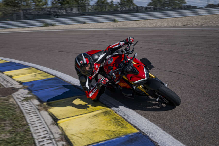 2023 Ducati Streetfighter V4S – first ride in Spain 1674613