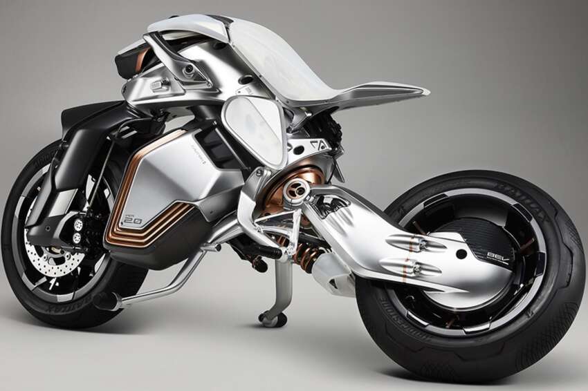 Yamaha unveils Motoroid 2 self balancing motorcycle 1681194