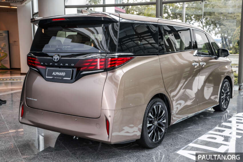 Toyota Alphard 2024 dilancarkan di Malaysia  – 2.4L Turbo 8AT, Executive Lounge; harga dari RM538k 1678404