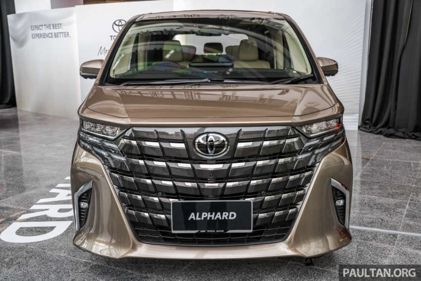 Toyota Alphard 2024 dilancarkan di Malaysia  – 2.4L Turbo 8AT, Executive Lounge; harga dari RM538k 1678405