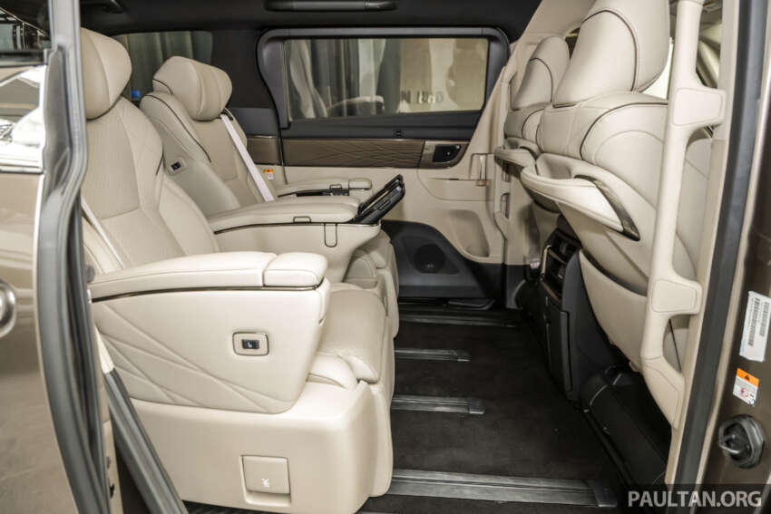 Toyota Alphard 2024 dilancarkan di Malaysia  – 2.4L Turbo 8AT, Executive Lounge; harga dari RM538k 1678509