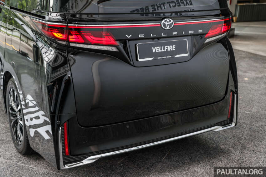 Toyota Vellfire 2.5L 2024 kini di Malaysia; dari RM438k – RM100k lebih murah berbanding Alphard 2.4T 1683695