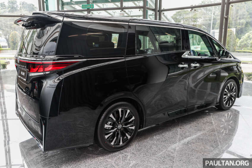 Toyota Alphard 2024 dilancarkan di Malaysia  – 2.4L Turbo 8AT, Executive Lounge; harga dari RM538k 1678655