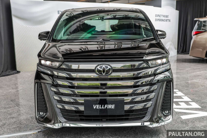 Toyota Alphard 2024 dilancarkan di Malaysia  – 2.4L Turbo 8AT, Executive Lounge; harga dari RM538k 1678656