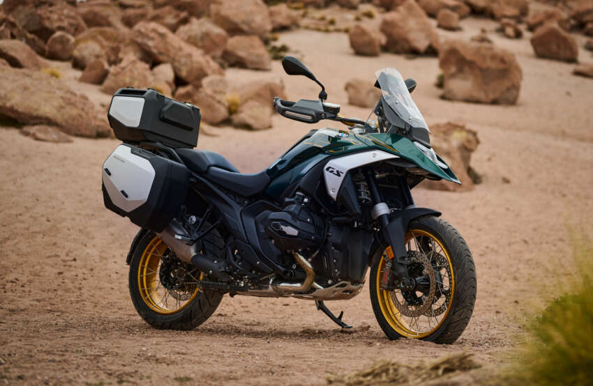 2024 BMW Motorrad R1300GS gets all-new Vario luggage – keyless, USB ports, rated for 180 km/h 1681120