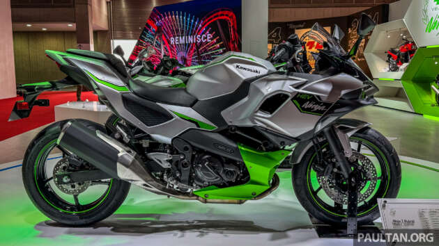 2024 Kawasaki Ninja 7 Hybrid at Japan Mobility Show