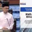 Belanjawan 2024: RM8.2 bilion perbaiki jalan rosak seluruh negara, RM100 juta tukar lampu jalan LED