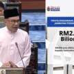 Belanjawan 2024: RM8.2 bilion perbaiki jalan rosak seluruh negara, RM100 juta tukar lampu jalan LED