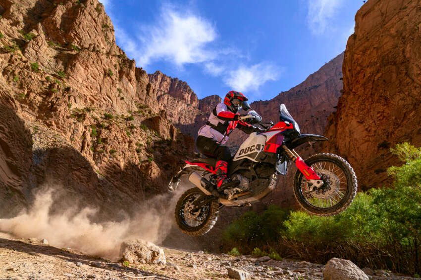 Ducati DesertX Rally diperkenal – kelengkapan dinaik taraf untuk menjadi lebih lasak, enjin 937 cc 110 hp 1674641