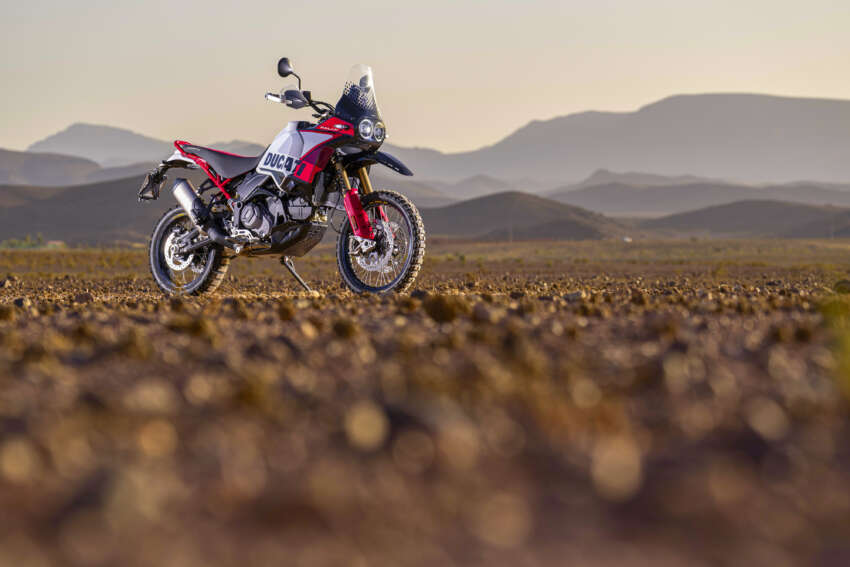 Ducati DesertX Rally diperkenal – kelengkapan dinaik taraf untuk menjadi lebih lasak, enjin 937 cc 110 hp 1674647