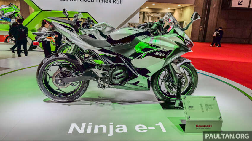 2024 Kawasaki Ninja e-1 e-bike at Japan Mobility Show 1686800