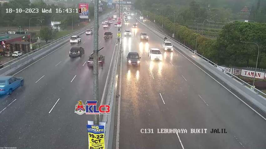 KL roads flooded – Jln Cheras, Peel Road, Bukit Jalil, TAR and Hang Tuah affected; Smart tunnel now closed 1681806