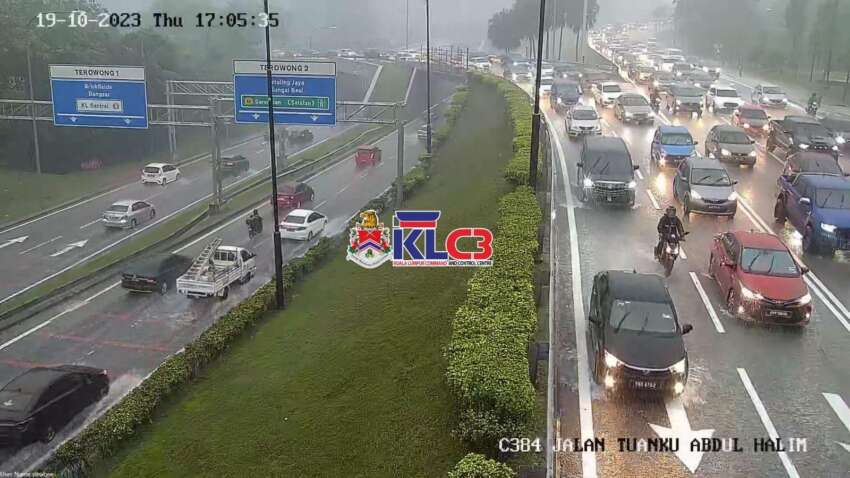 Kuala Lumpur roads flooded again – Jalan Pahang, Ampang, Pudu, Parlimen, Bangsar, Syed Putra 1682348