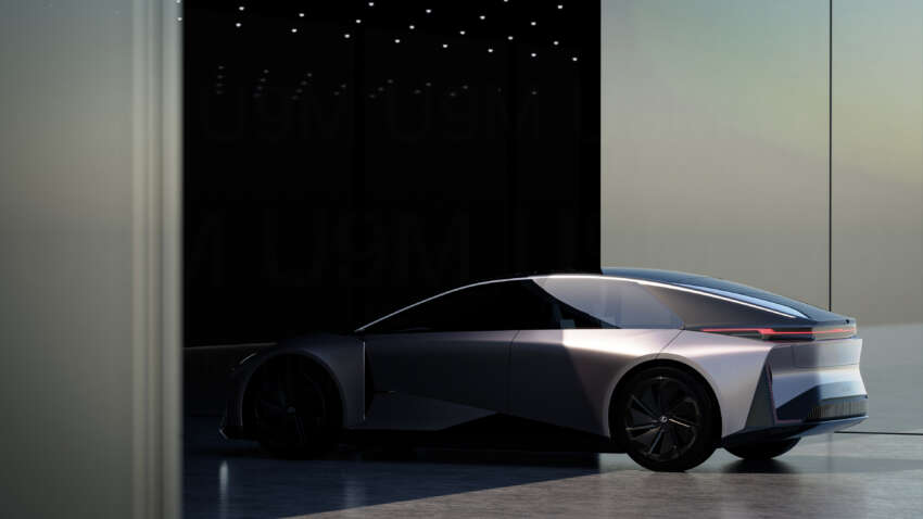 Lexus LF-ZC Concept – bayangan sedan EV premium; IS generasi seterusnya, lawan terus Tesla Model 3? 1686427