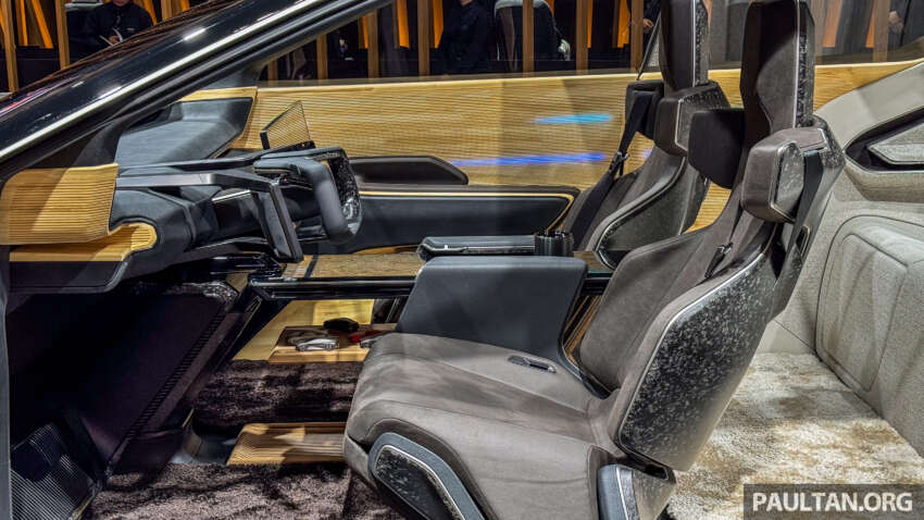Lexus LF-ZL concept previews future flagship EV SUV 1687882