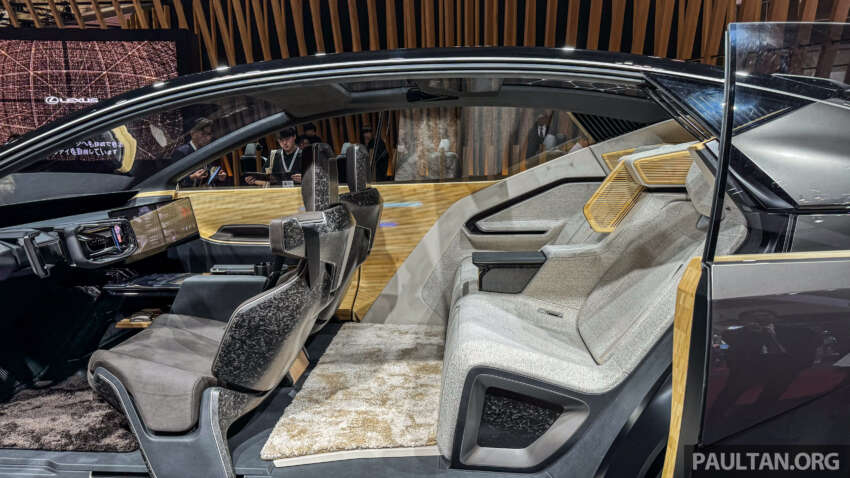 Lexus LF-ZL concept previews future flagship EV SUV 1687891
