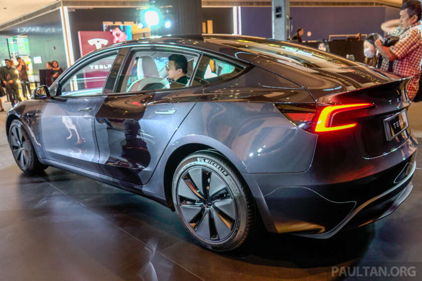 Tesla Model 3 ‘Highland’ facelift kini dilancarkan di M’sia — varian asas RM189k, Dual Motor dari RM218k 1682028