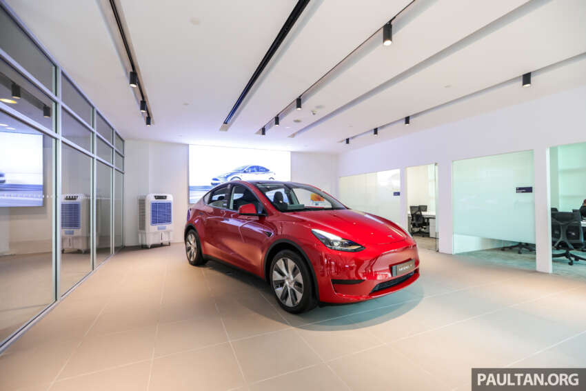 Tesla Malaysia launches HQ in Cyberjaya – customer vehicle deliveries and servicing here; 8 Superchargers 1673473