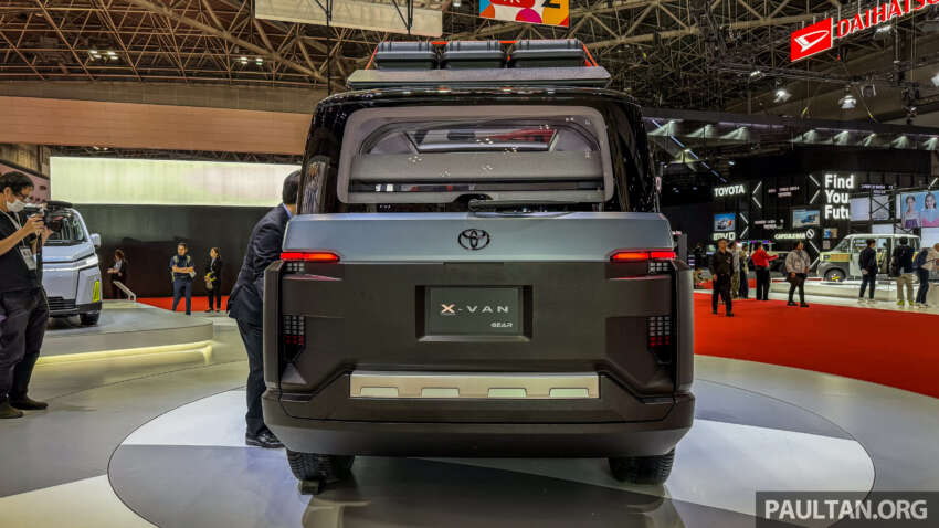 Toyota X-Van Gear concept shown – three-row van features sliding doors, configurable seating layout 1688247