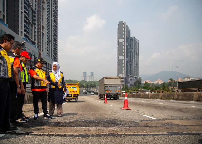 Works Minister inspects danger spot on Kg Pandan flyover, temp repair on joint that caused riders to fall 1680626