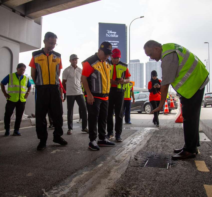 Works Minister inspects danger spot on Kg Pandan flyover, temp repair on joint that caused riders to fall 1680627