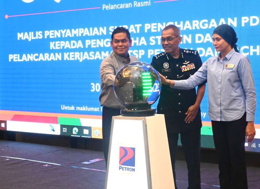 26 pengusaha stesen minyak Petron sertai program GTSP 2022 terima surat penghargaan dari PDRM 1688391