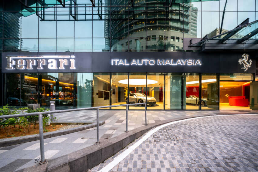 New Ferrari distributor Ital Auto Malaysia opens its first showroom at Four Seasons Place Kuala Lumpur 1699351