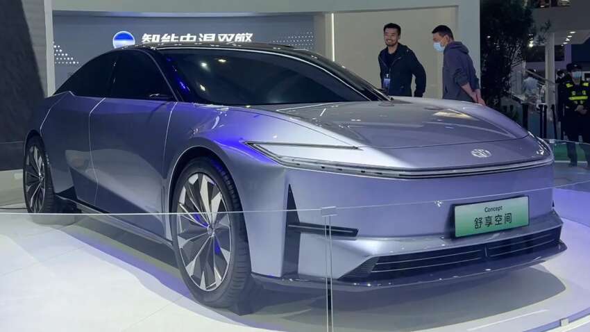 Toyota unveils Comfortable Space sedan, Enjoyable Space concept EVs at 2023 Guangzhou Auto Show 1698773
