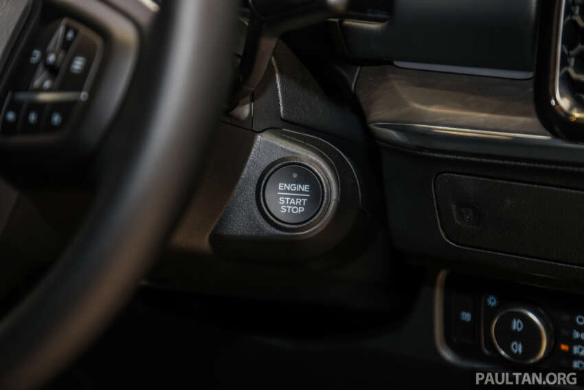 2024 Ford Ranger Platinum full gallery – 2.0L Bi-Turbo, flexible rack, B&O audio, above Wildtrak, RM183,888 1698060