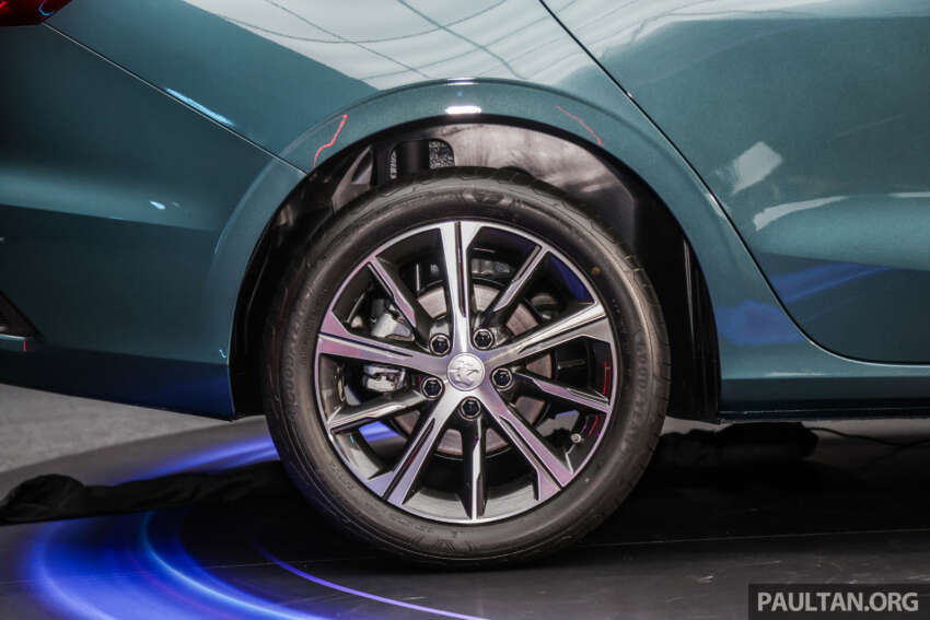 2024 Proton S70 details, first impressions – 1.5T 7DCT; 150PS, 226 Nm; C-segment sedan at City/Vios price? 1694208