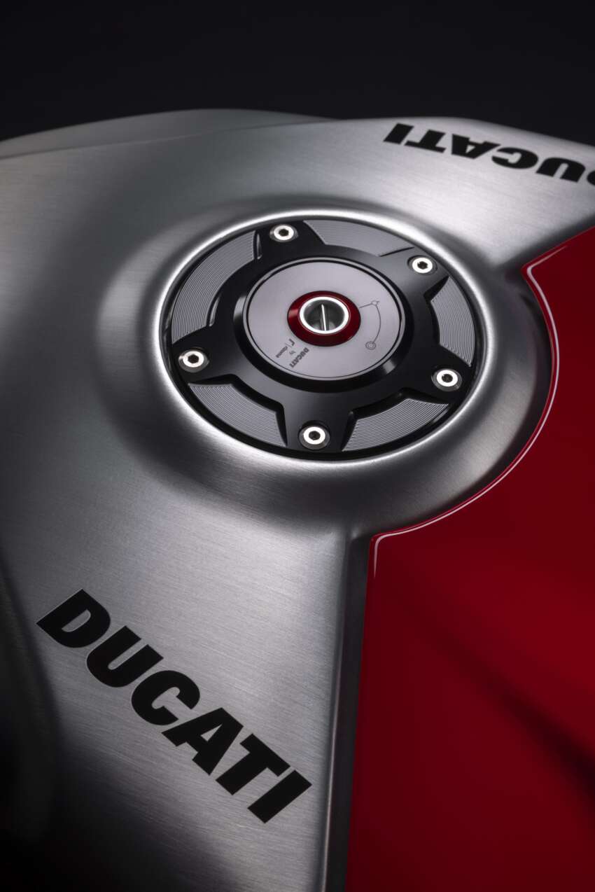 2024 Ducati Panigale V4 SP2 30th Anniversario 916 celebrates three decades of the Ducati 916 1693301