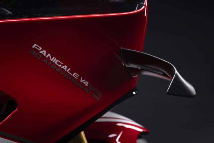 2024 Ducati Panigale V4 SP2 30th Anniversario 916 celebrates three decades of the Ducati 916 1693312