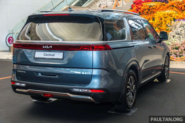 2023 kia carnival