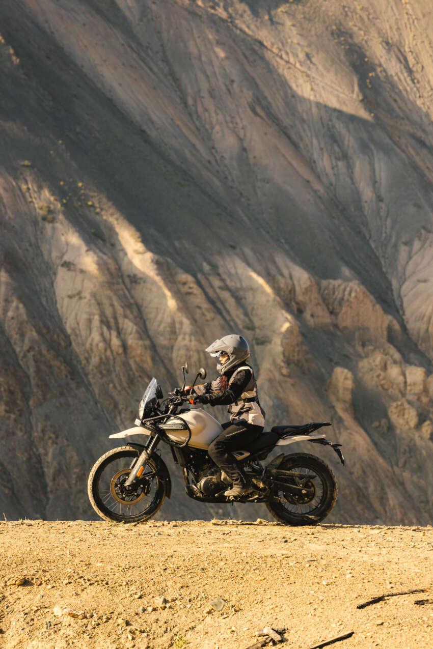 2024 Royal Enfield Himalayan 450 specs, 40 hp, 452 cc 1689773