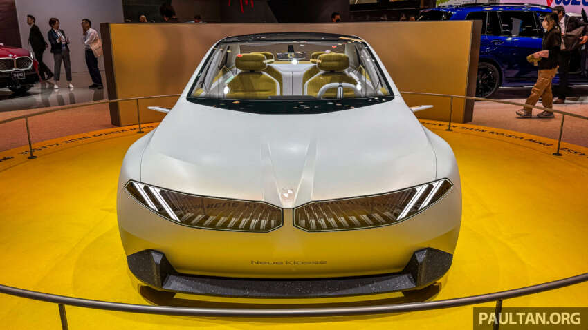 BMW Vision Neue Klasse on display at JMS – concept previews brand’s future EV tech and design language 1693089