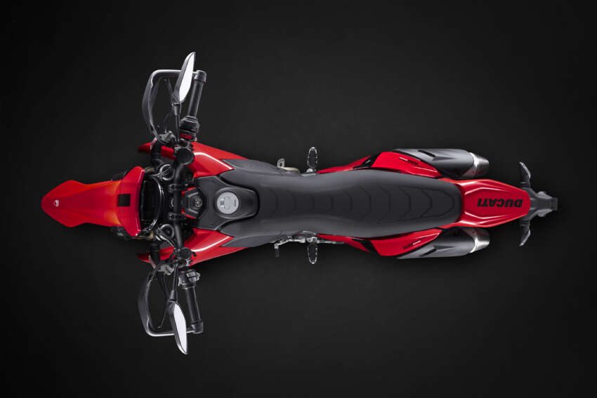 Ducati Hypermotard 698 Mono didedah – enjin satu silinder 77.5 hp, berat 151 kg, suspensi boleh laras 1690803