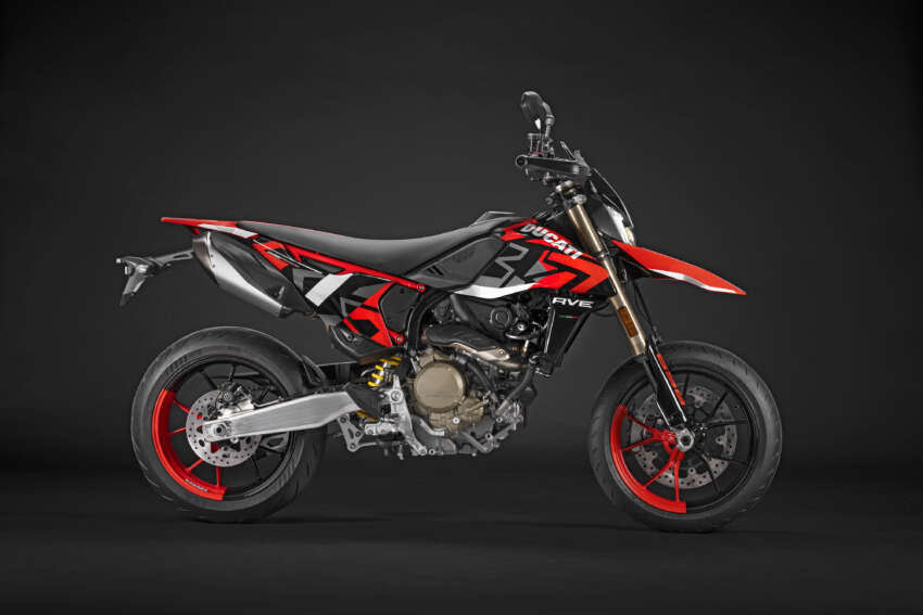 Ducati Hypermotard 698 Mono didedah – enjin satu silinder 77.5 hp, berat 151 kg, suspensi boleh laras 1691009