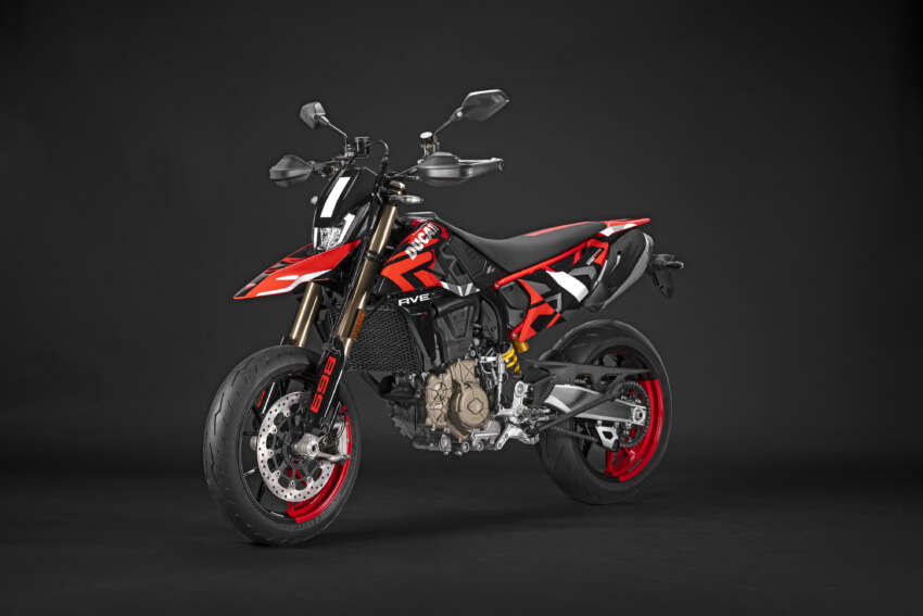 Ducati Hypermotard 698 Mono didedah – enjin satu silinder 77.5 hp, berat 151 kg, suspensi boleh laras 1691011