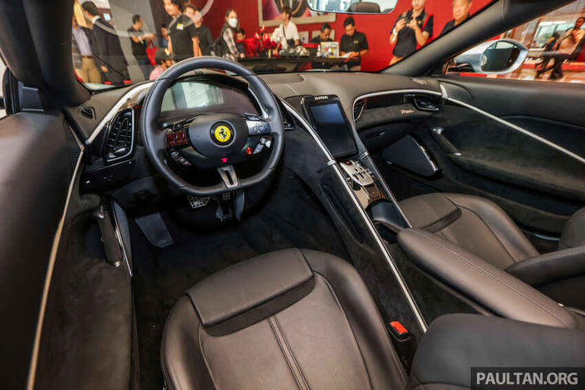 Ferrari Roma Spider dipamer di Malaysia – 620 PS/760 Nm, bumbung soft-top convertible; dari RM3.2 juta 1699074