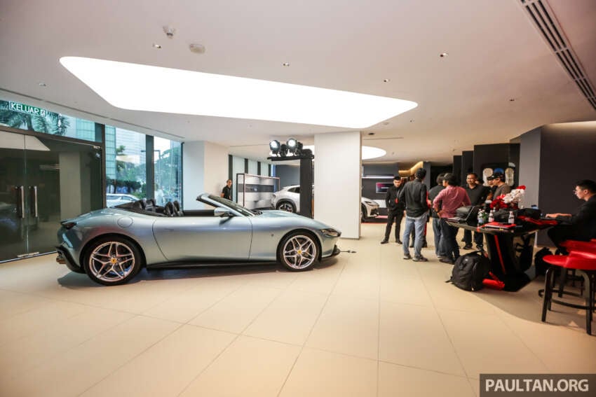 New Ferrari distributor Ital Auto Malaysia opens its first showroom at Four Seasons Place Kuala Lumpur 1699354