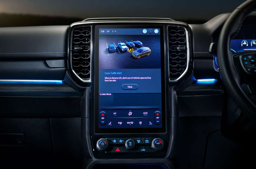 Ford Ranger Platinum 2023 di M’sia — dari RM184k; lampu LED Matrix, rak fleksibel, kluster digital 12.4-inci 1690323
