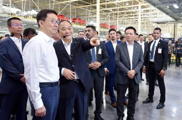 China VP Han Zheng visits Proton’s Tg Malim plant