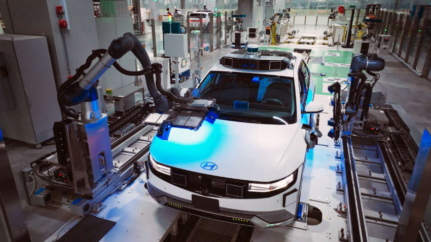 Hyundai Innovation Centre Singapore assembles Ioniq 5, robotaxi EVs for US market; Ioniq 6 production soon 1699647