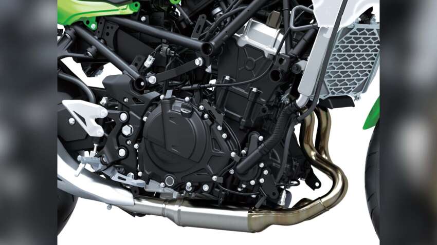 Kawasaki Ninja 500 dan Z500 diperkenal – enjin dua silinder 451 cc, kuasa 45 hp, enam kelajuan, meter TFT 1694868