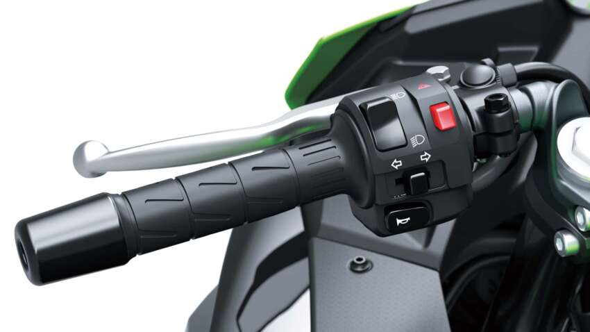Kawasaki Ninja 500 dan Z500 diperkenal – enjin dua silinder 451 cc, kuasa 45 hp, enam kelajuan, meter TFT 1694876
